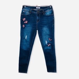 Kenzie Skinny Ankle Jeans with Bird Embroidery 26